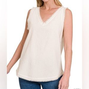 NWOT Zenana Linen Frayed Hem Raw Edge V-neck Sleeveless Top Tank